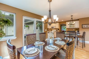 10549 NE 137th Pl, Kirkland, WA 98034, USA Photo 26