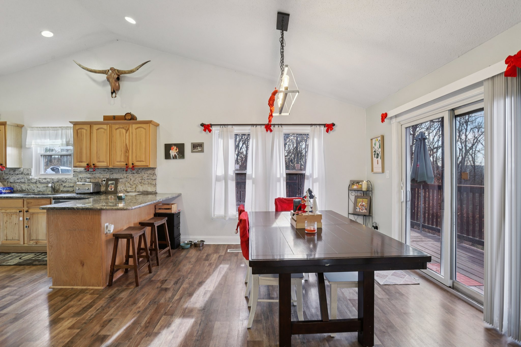 Finney Rd-S1812-011.jpg