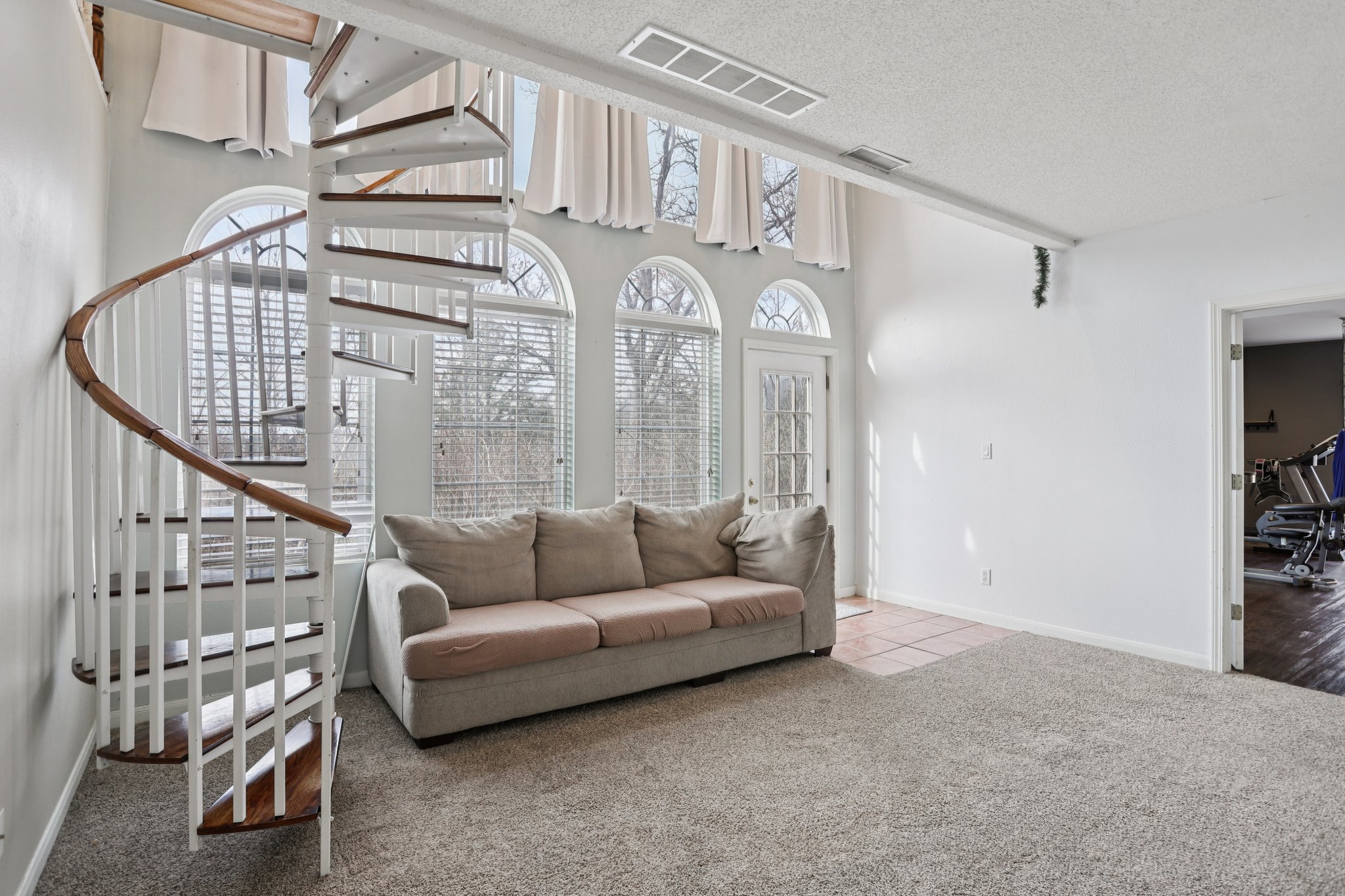 Finney Rd-S1812-021.jpg