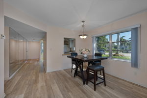 Dining- Breakfast Bar - Foyer