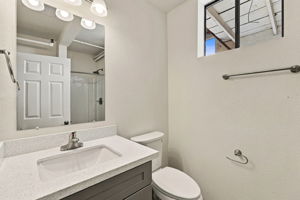 024_F8_1055 Ina Dr
