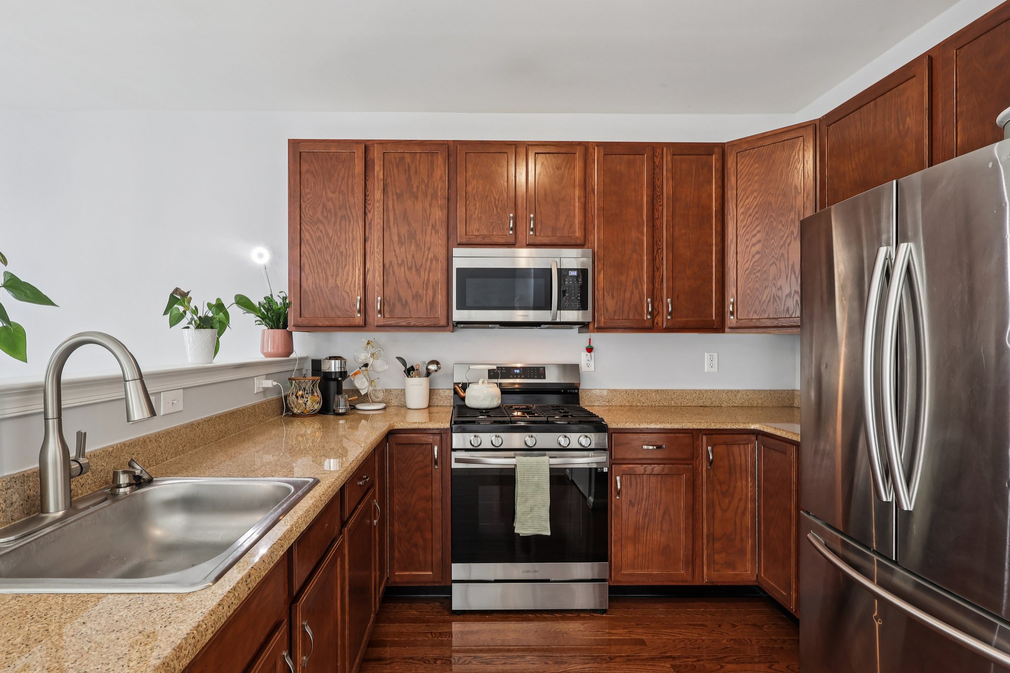 King Way-S2410-017.jpg