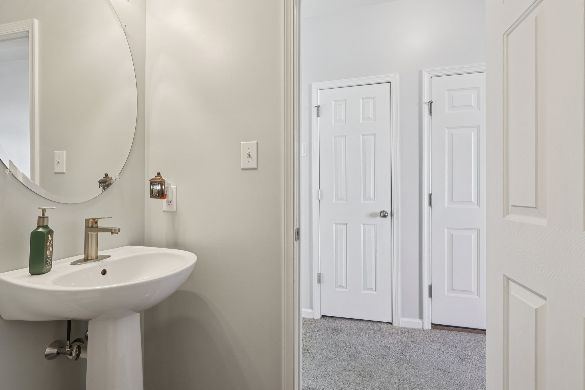 King Way-S2410-019.jpg