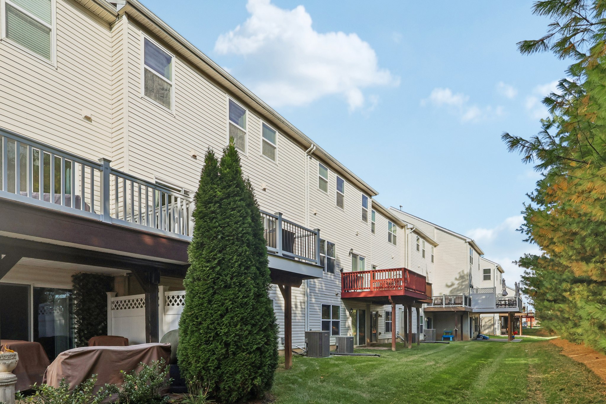 King Way-S2410-042.jpg