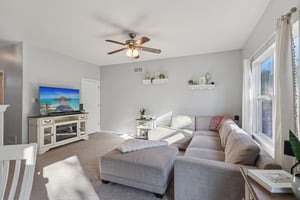 King Way-S2410-009.jpg