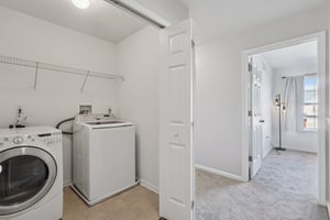 King Way-S2410-025.jpg