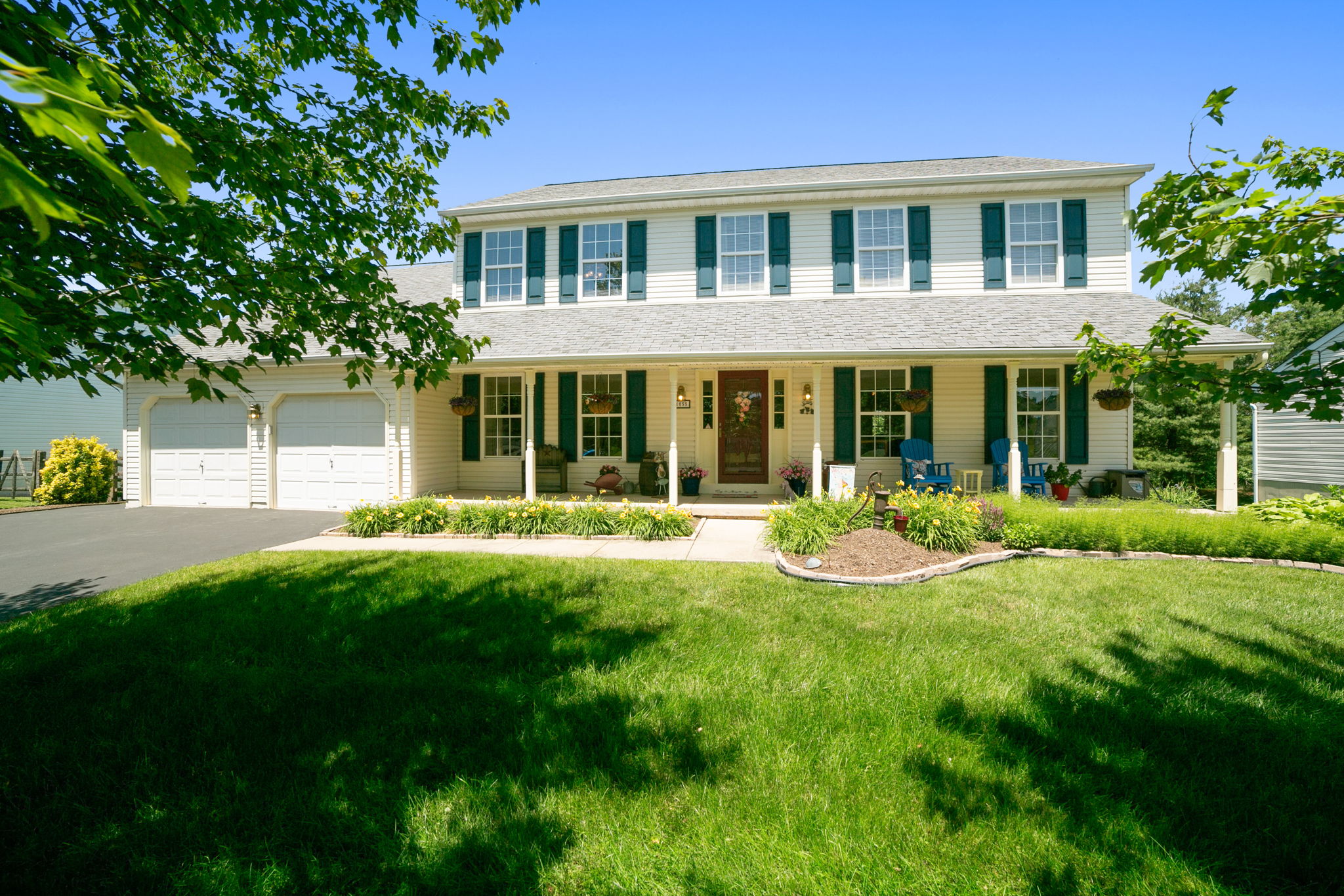 1055 Kingscote Dr, Harleysville, PA 19438 Left Bank REPS