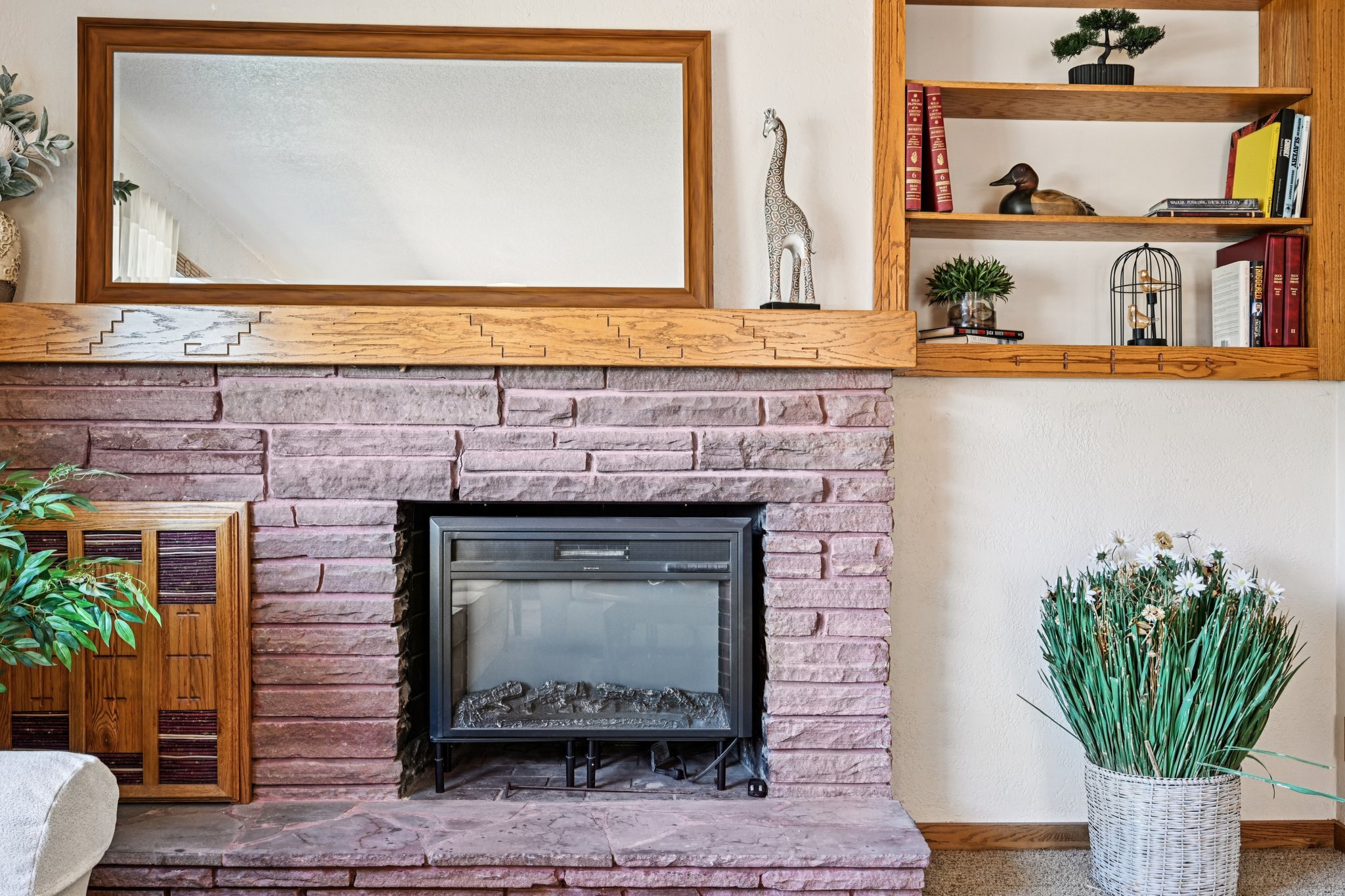 - 1055 N 18th St-S2208-1-009.jpg
