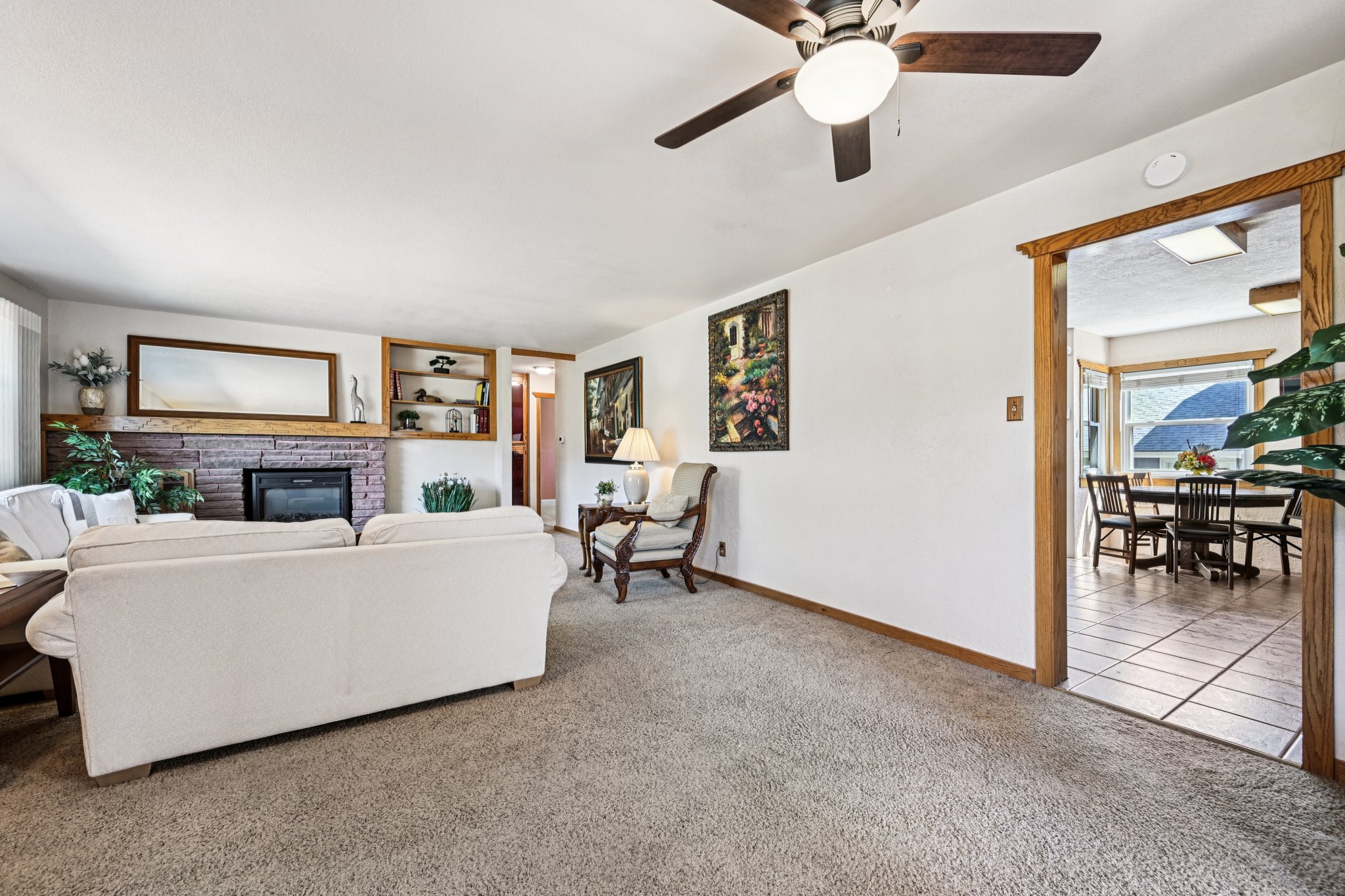 - 1055 N 18th St-S2208-1-011.jpg