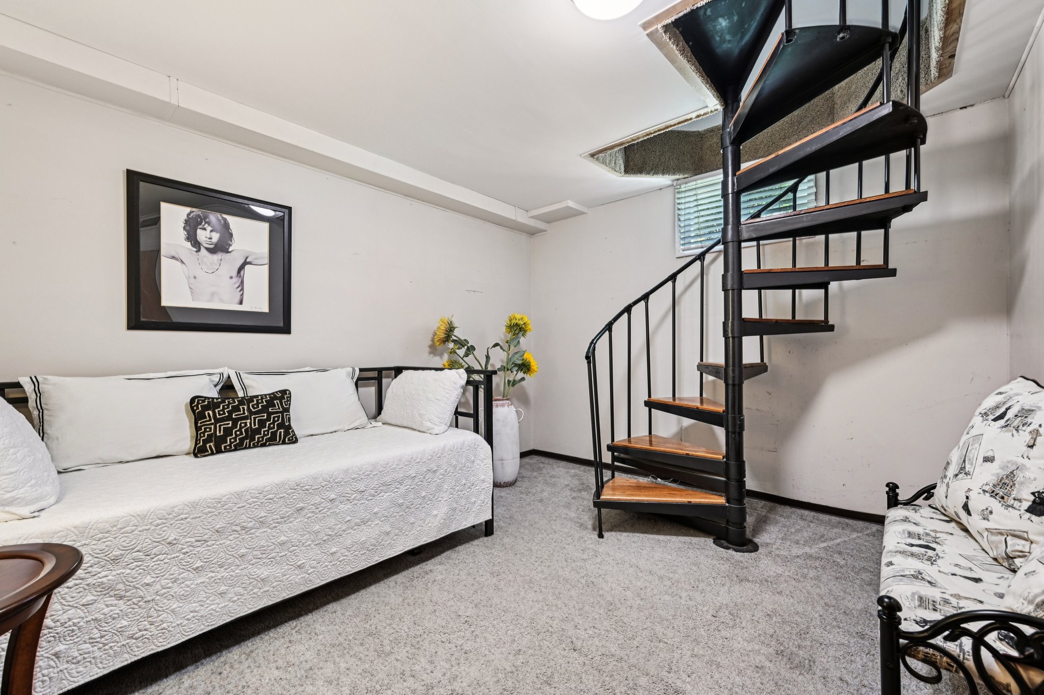 - 1055 N 18th St-S2208-1-021.jpg
