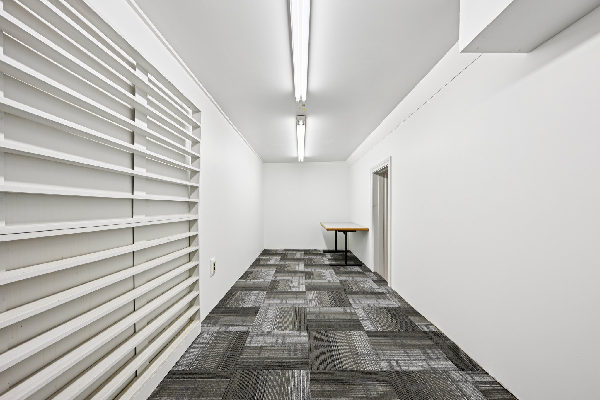 156193-186746 - 1055 N 18th St-S3001-2-030.jpg