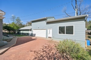 N 18th St-2904-077.jpg