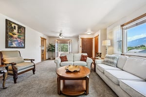 - 1055 N 18th St-S2208-1-007.jpg
