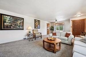 - 1055 N 18th St-S2208-1-008.jpg