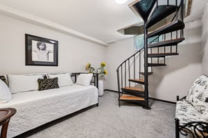 - 1055 N 18th St-S2208-1-021.jpg