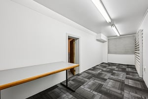 - 1055 N 18th St-S2208-1-030.jpg