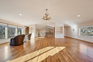 156193-186746 - 1055 N 18th St-S3001-2-021.jpg