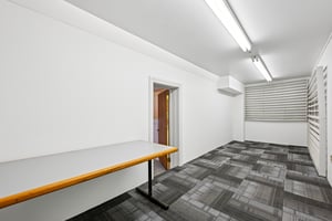 156193-186746 - 1055 N 18th St-S3001-2-029.jpg