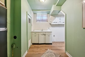 156193-186746 - 1055 N 18th St-S3001-2-038.jpg