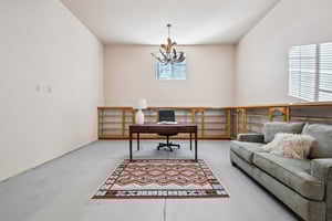 156193-186746 - 1055 N 18th St-S3001-2-045.jpg