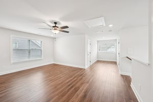 Poppy Pointe-S2606-066.jpg