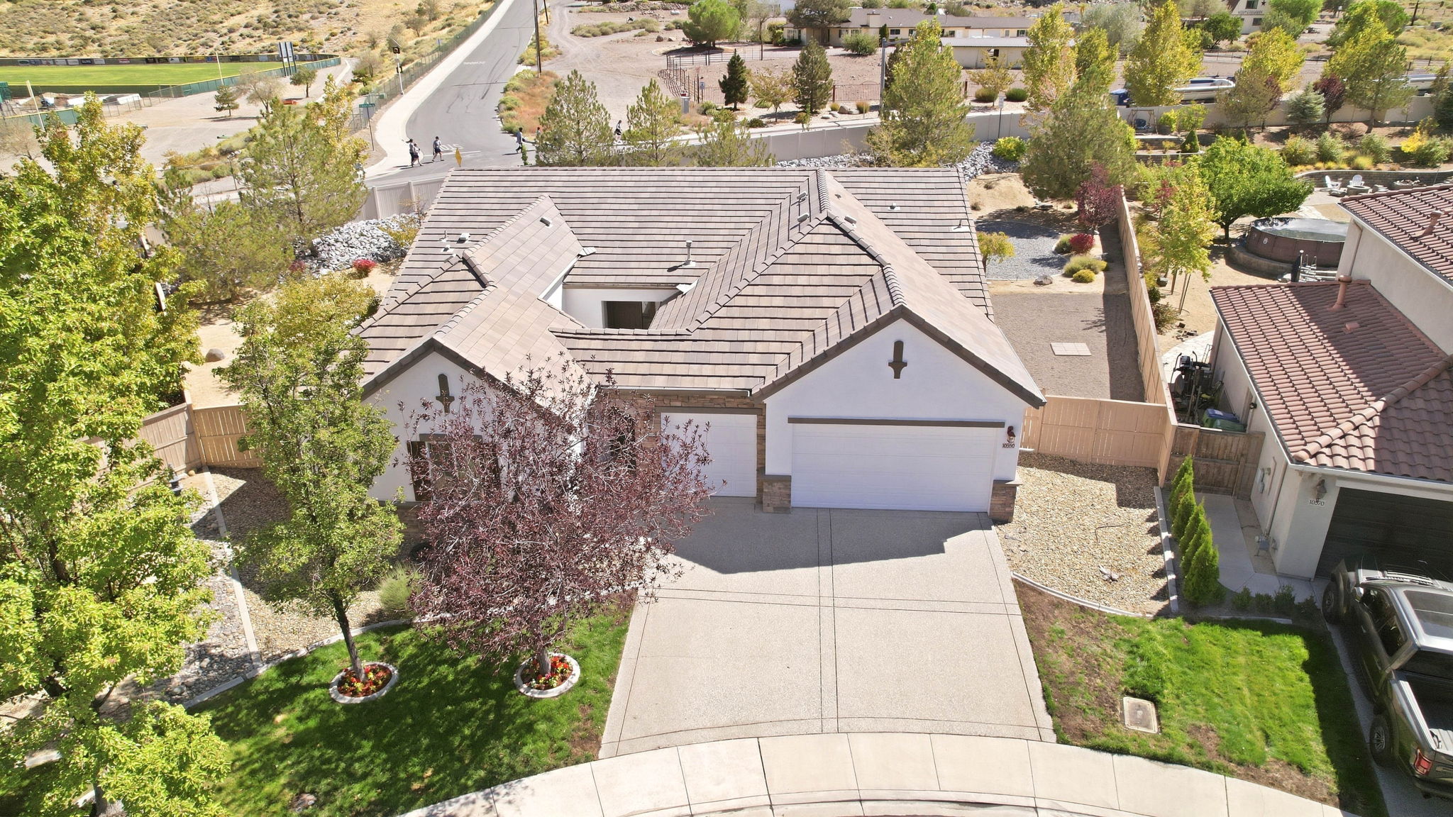 004_F8_AERIAL_10550 Elm Glen