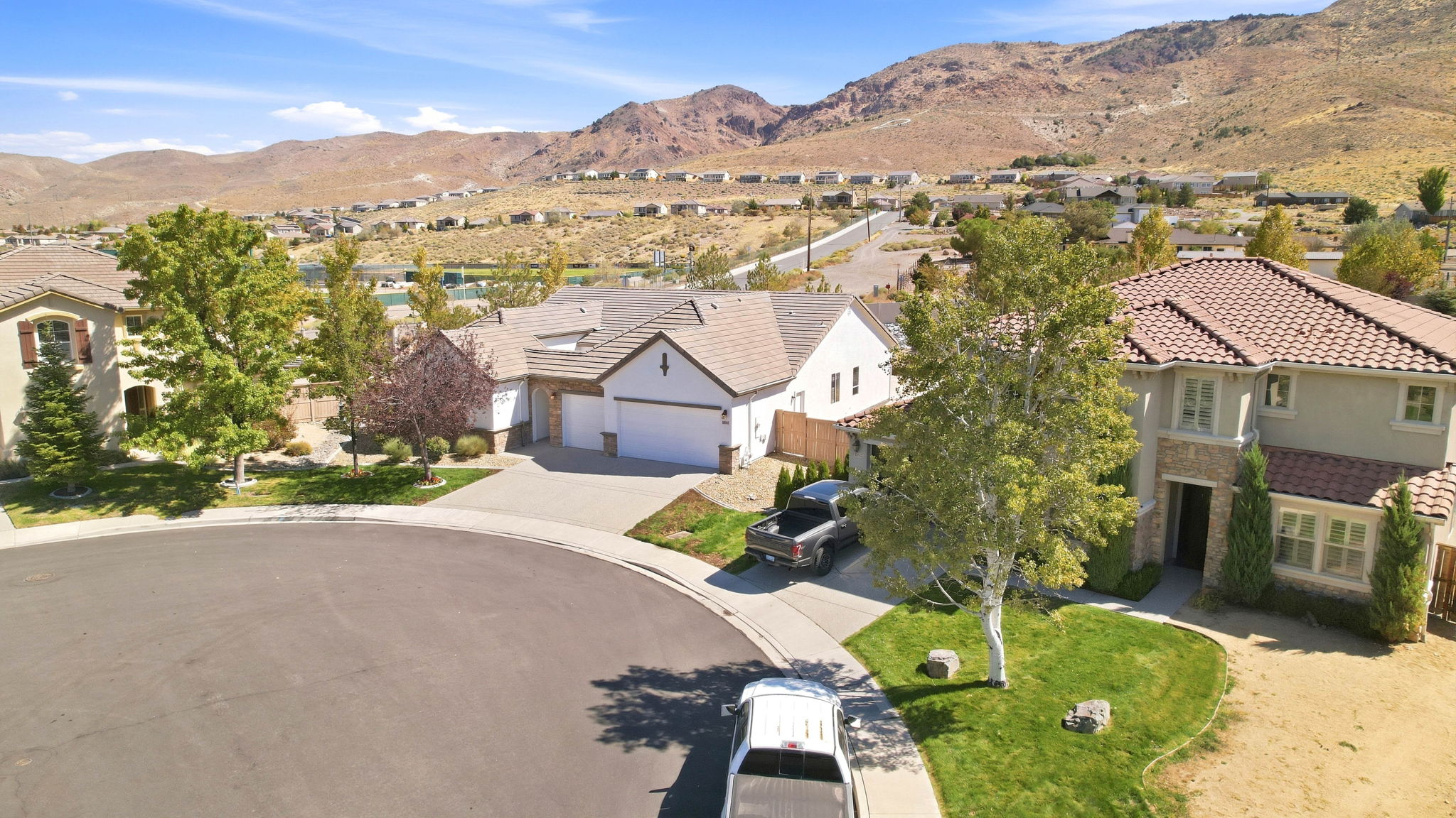 006_F8_AERIAL_10550 Elm Glen