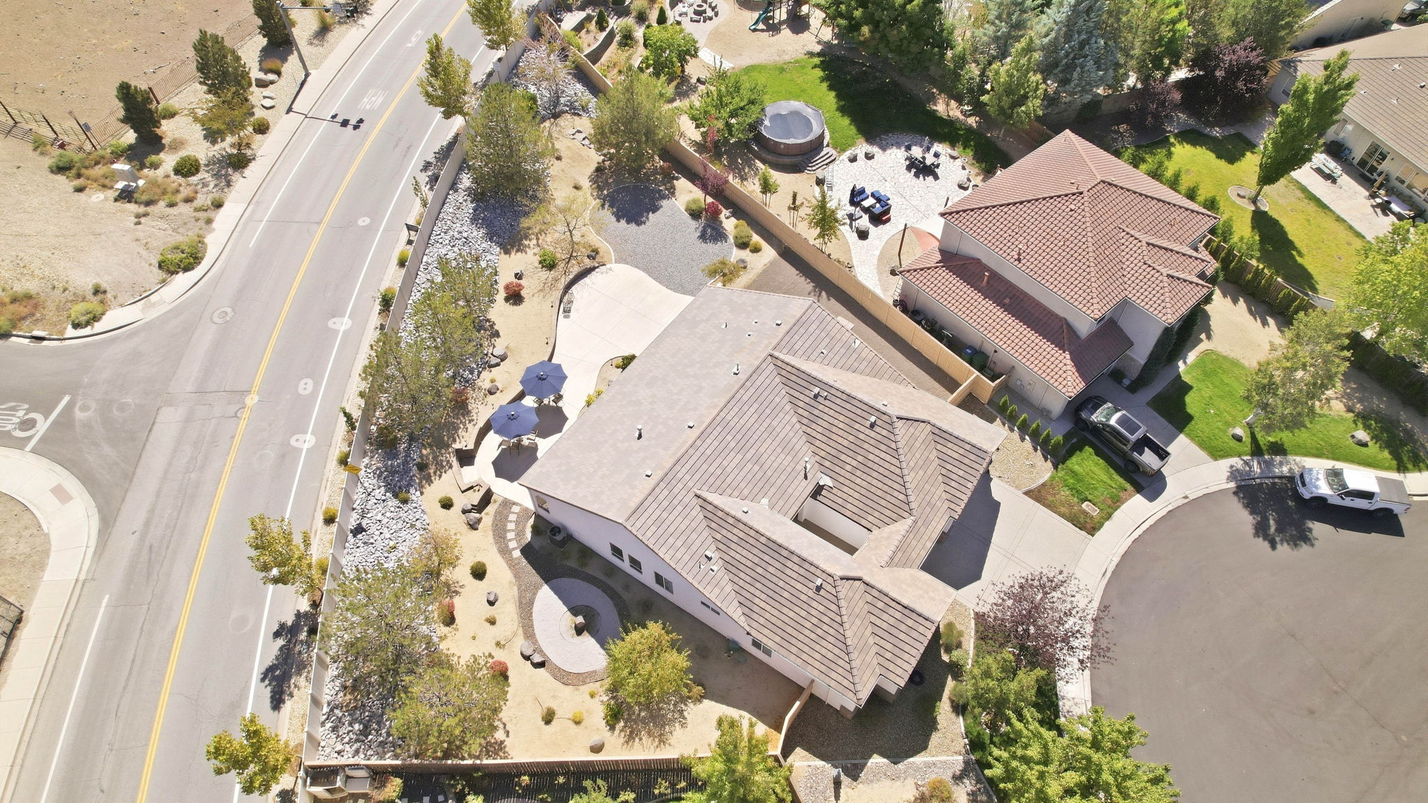 010_F8_AERIAL_10550 Elm Glen