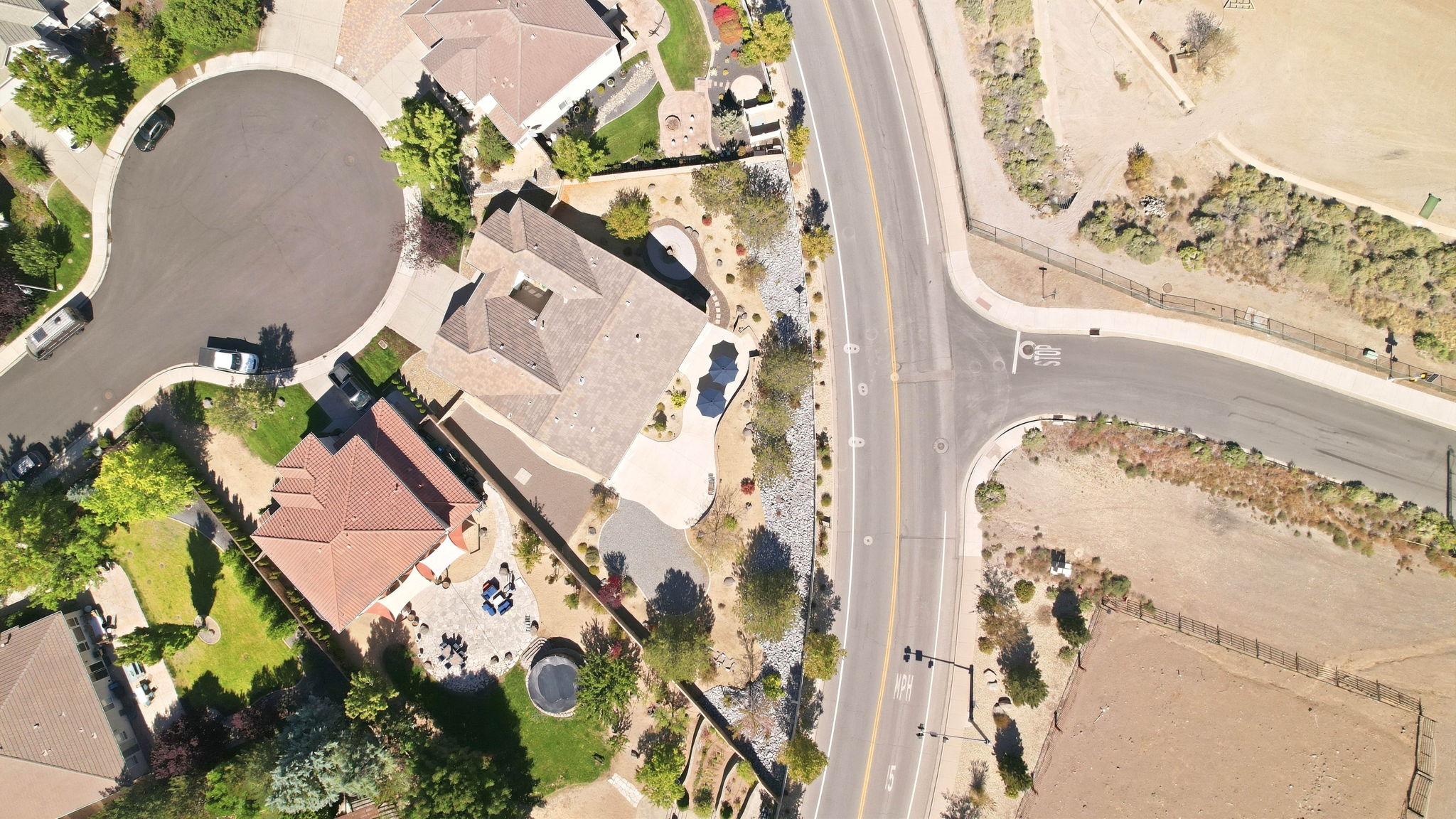 020_F8_AERIAL_10550 Elm Glen