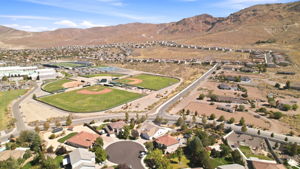 017_F8_AERIAL_10550 Elm Glen