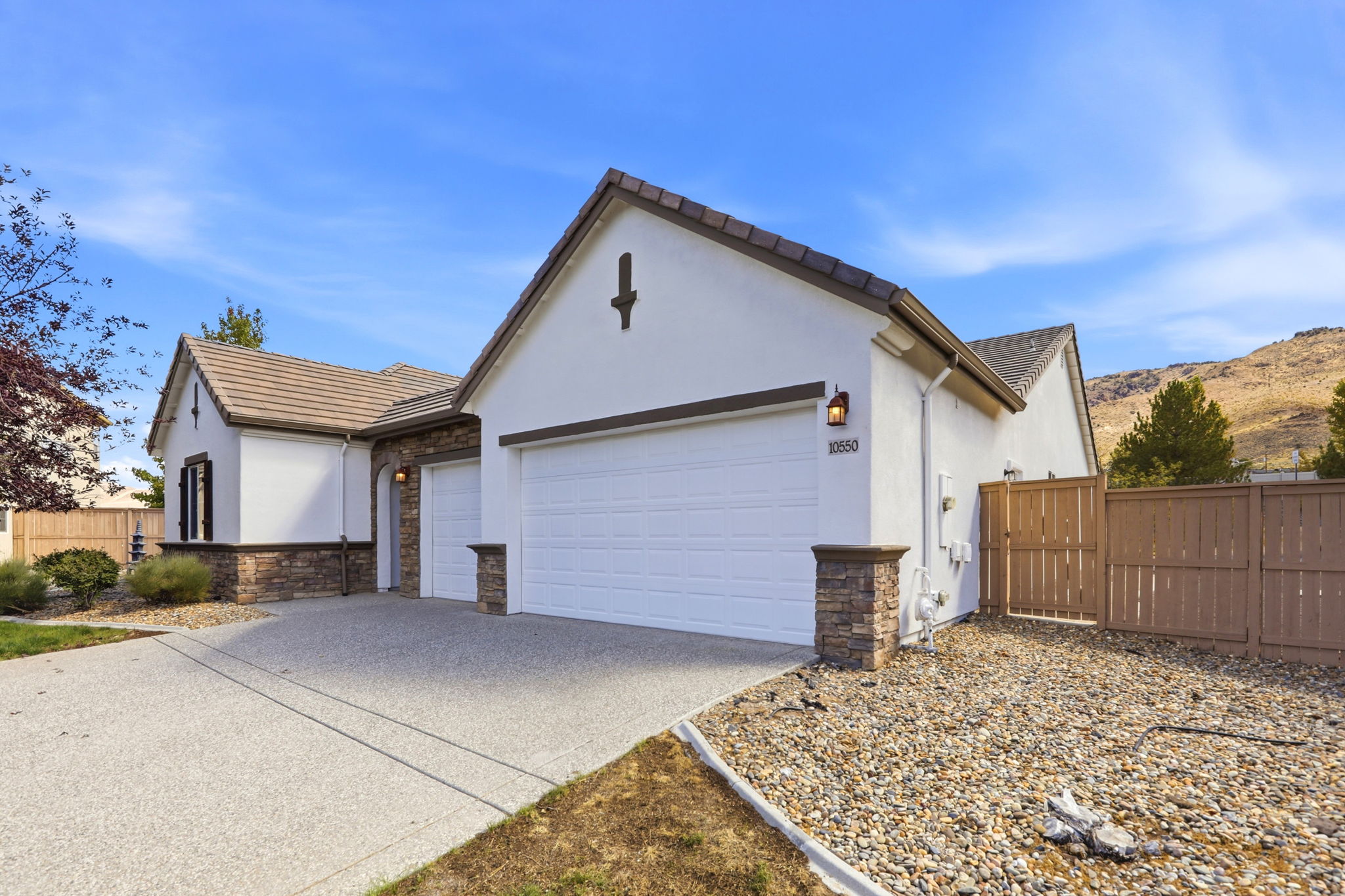 003_F8_10550 Elm Glen Ct
