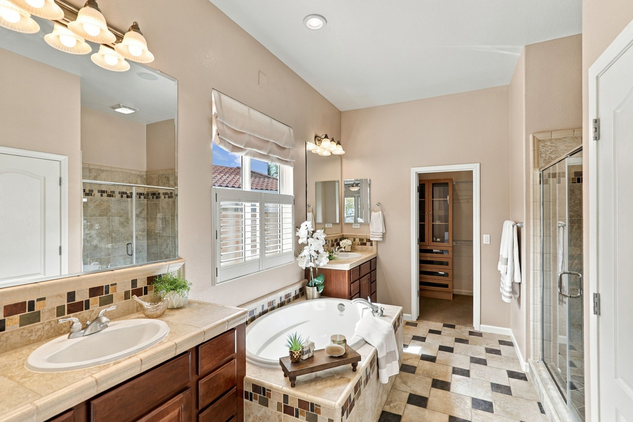 032_F8_10550 Elm Glen Ct