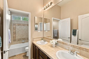 030_F8_10550 Elm Glen Ct