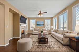 DSC_9117 virtually staged.jpeg