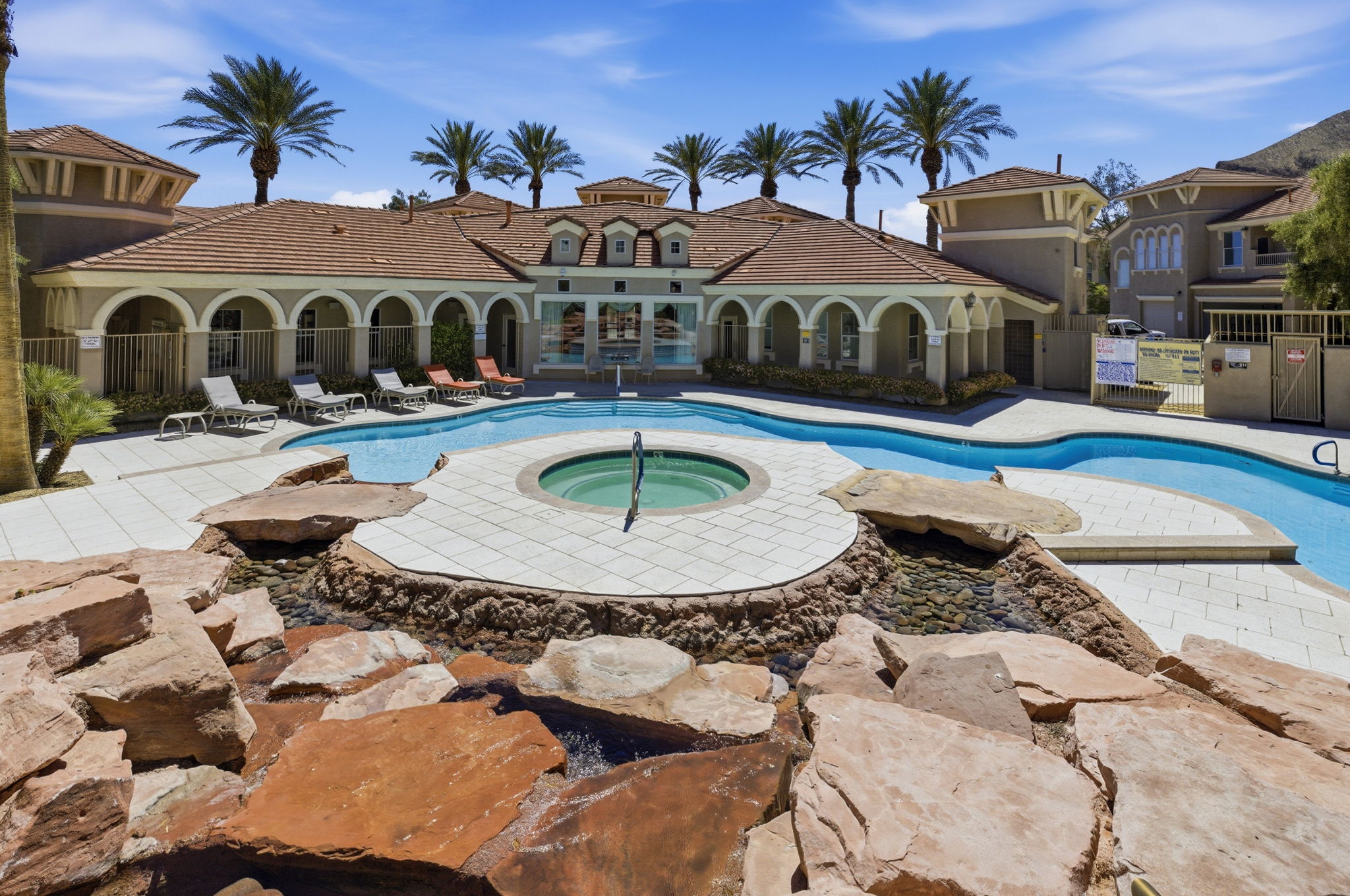 Chateau Versailles clubhouse holds your mail room, gym, & lounge.