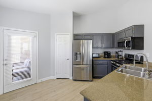 Ample cooking and prepping space.