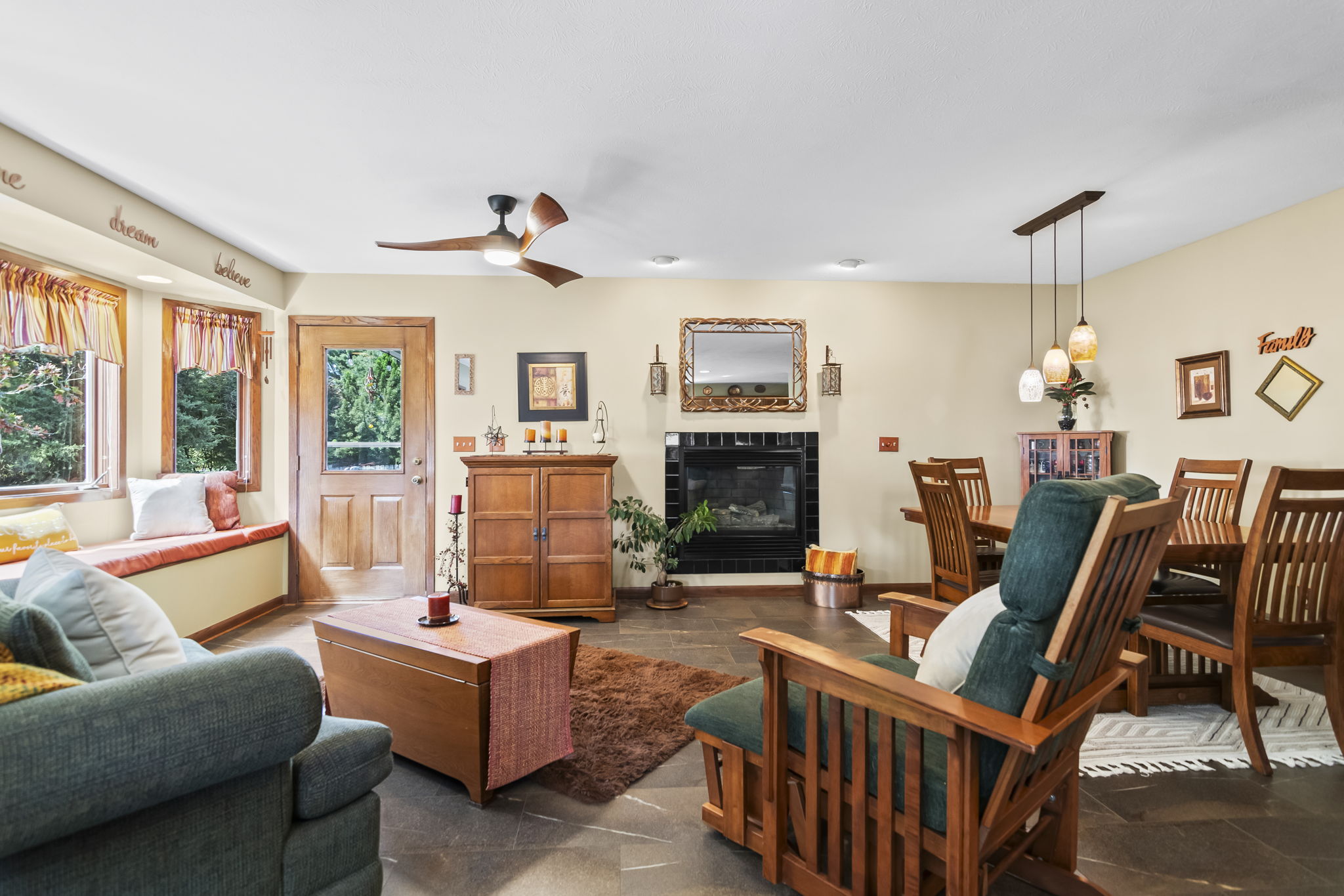 Kitchen/Dining/Family