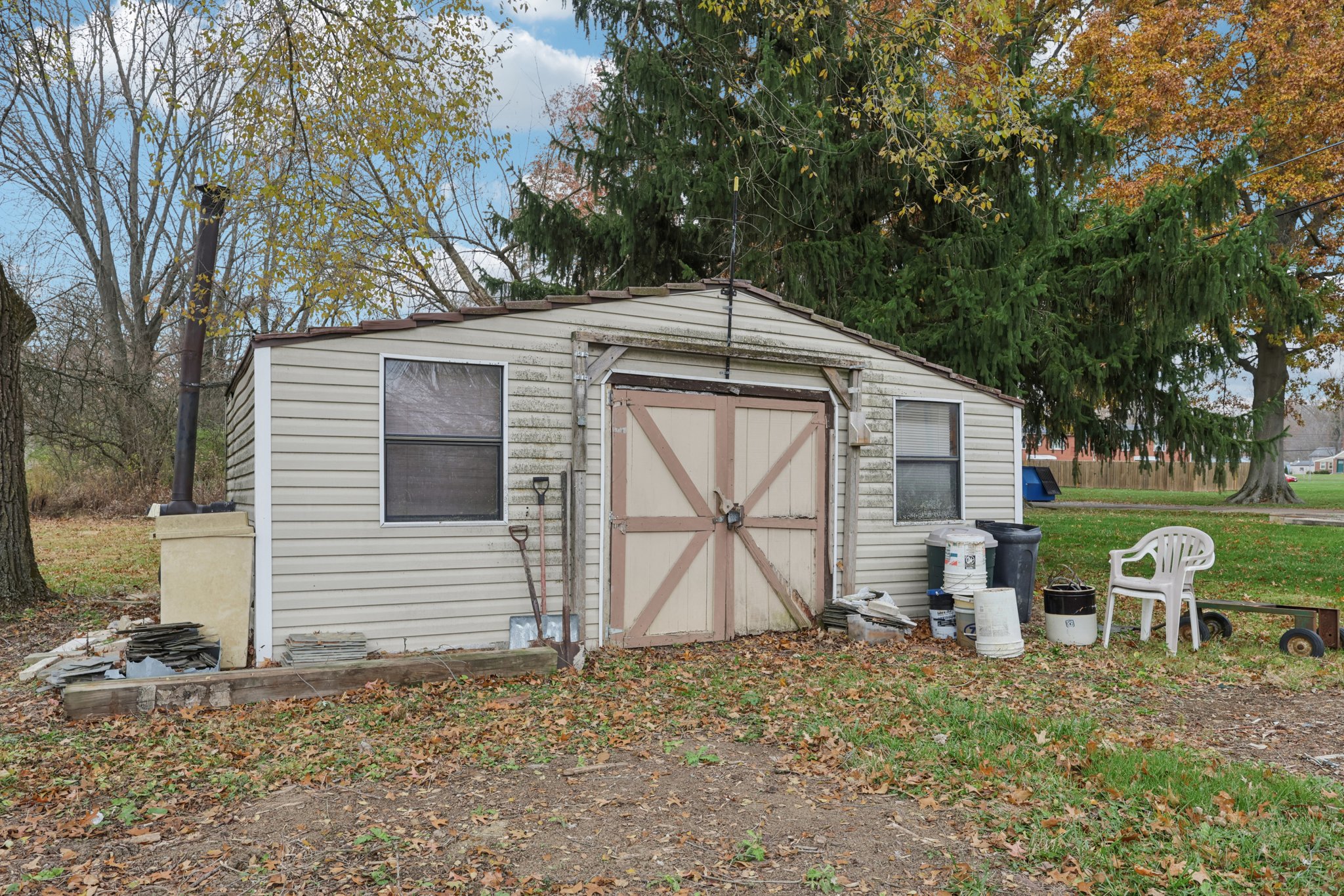 Lagrange Rd-S2011-037.jpg