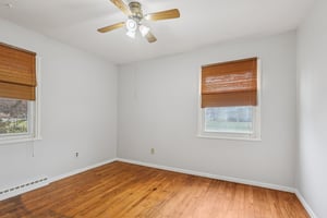 Lagrange Rd-S2011-017.jpg