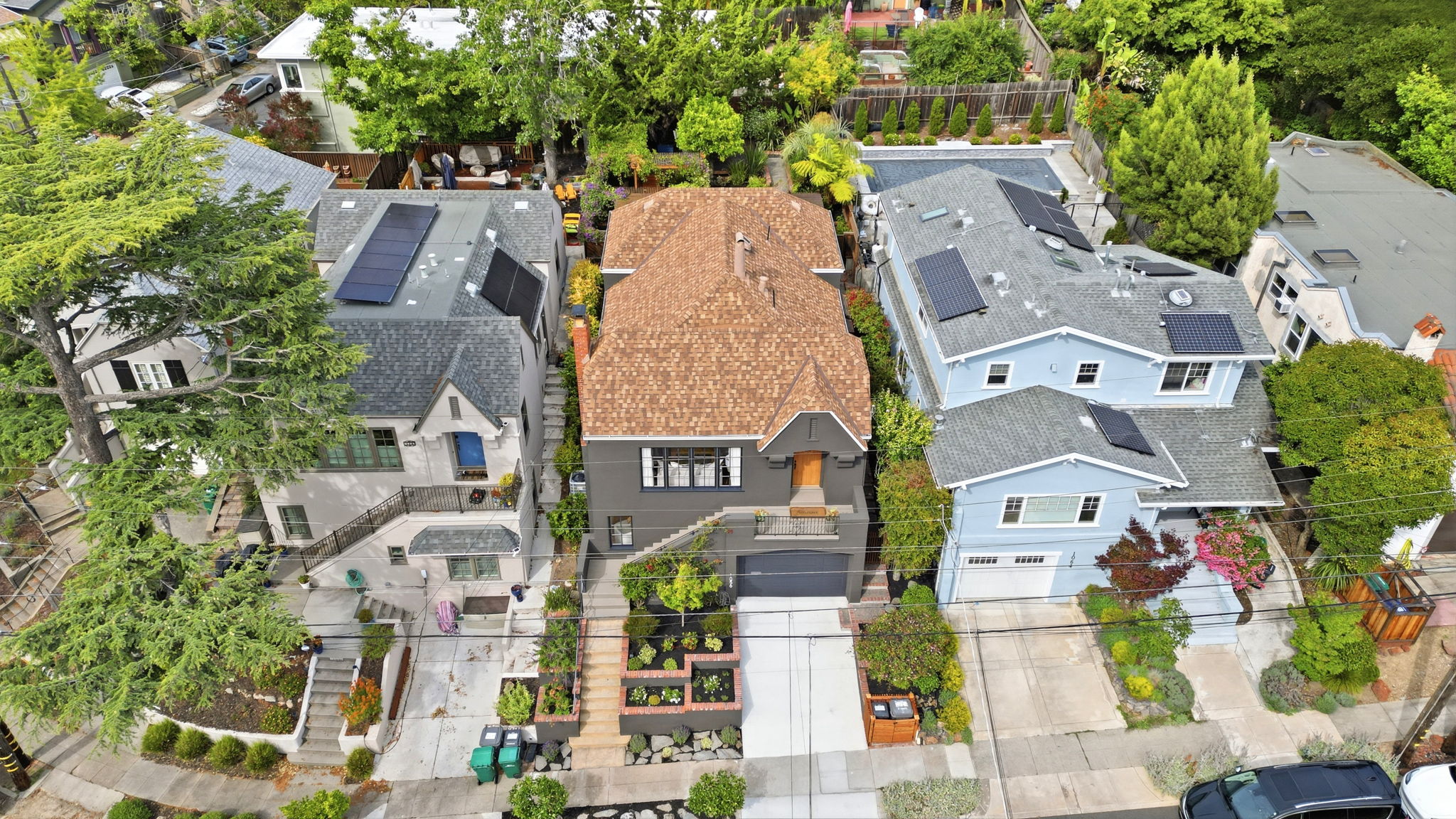 001_F8_AERIAL_1056 El Centro Ave