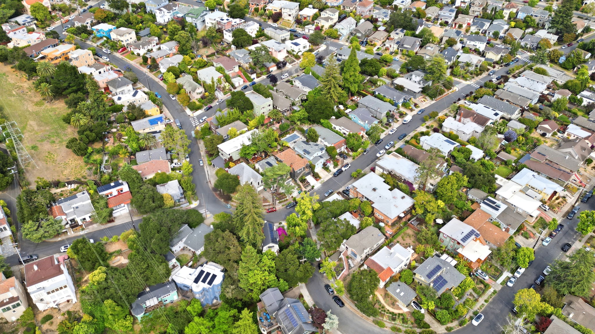 010_F8_AERIAL_1056 El Centro Ave