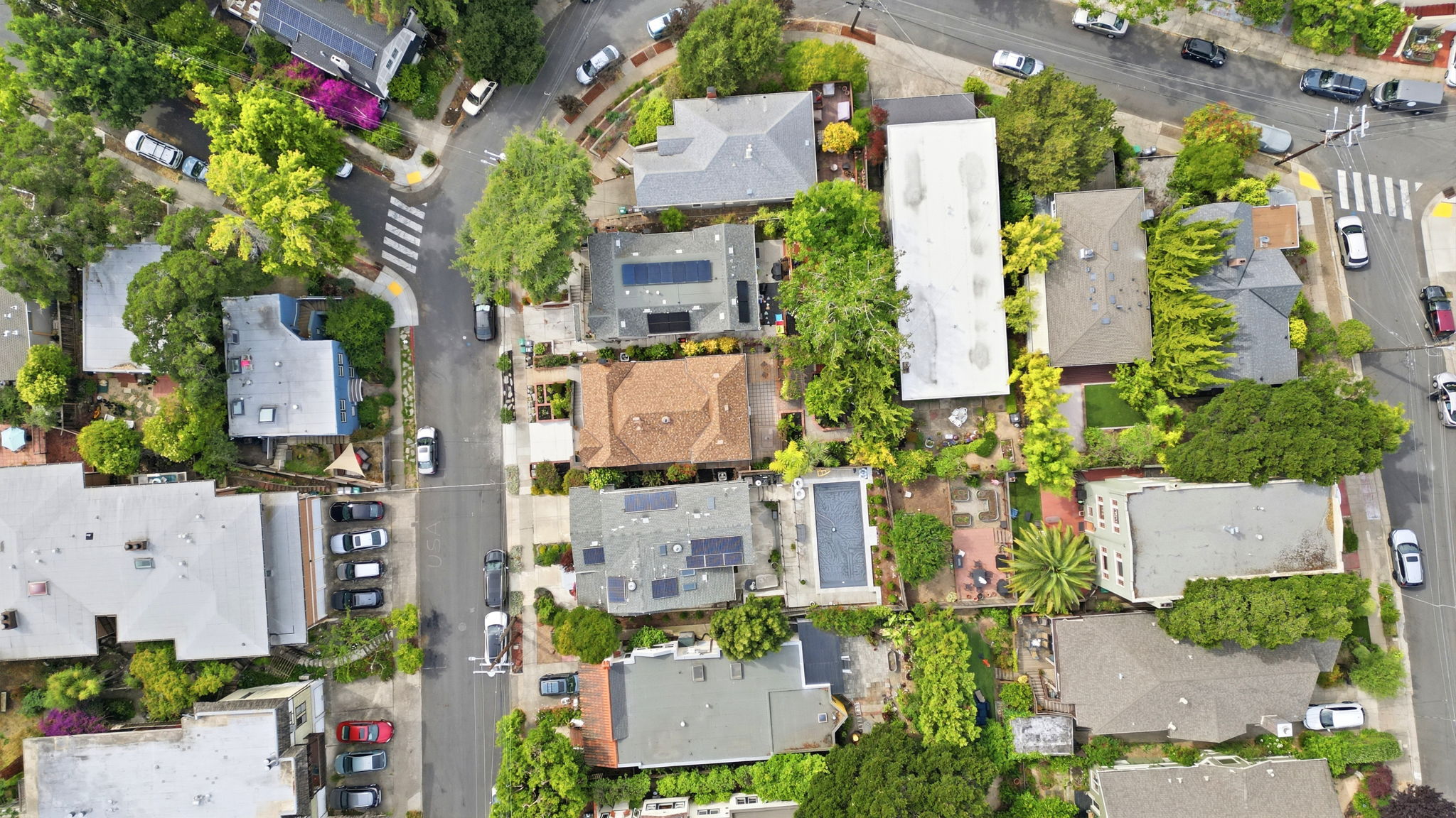 012_F8_AERIAL_1056 El Centro Ave