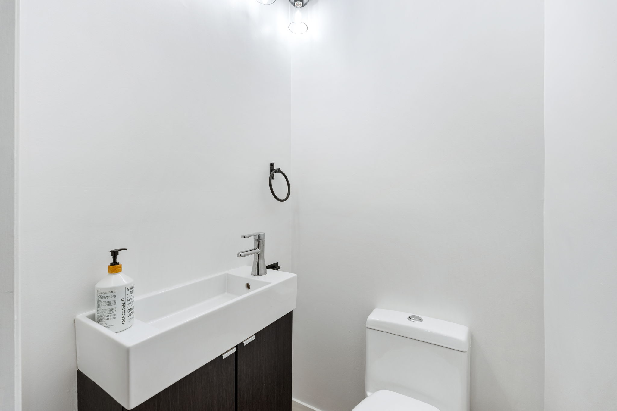 1056 Schindel Rd - Interior-19