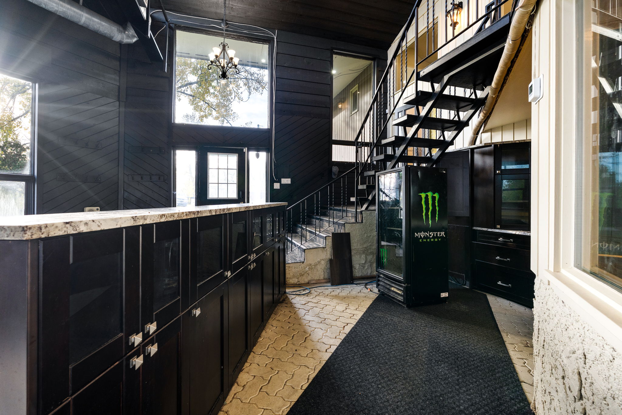 1056 Schindel Rd - Interior-36