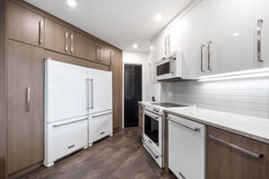 1056 Schindel Rd - Interior-12
