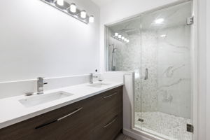 1056 Schindel Rd - Interior-18