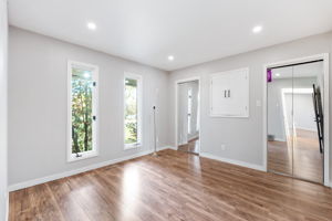 1056 Schindel Rd - Interior-20