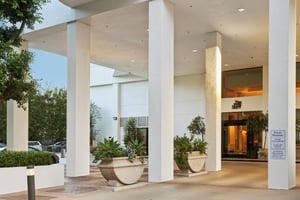 Wilshire Blvd-2307-904.jpg