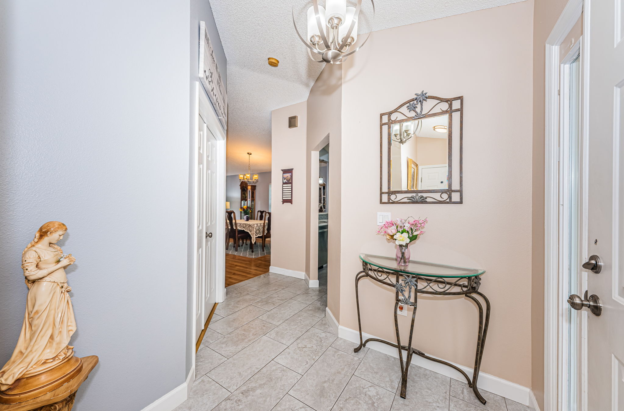 Foyer 1