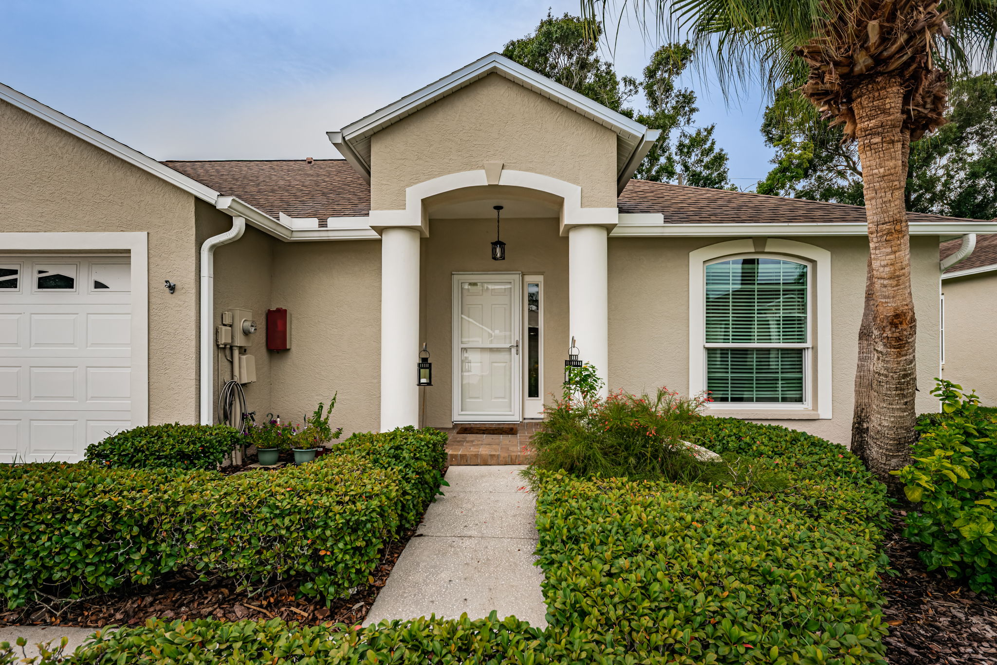 Front Exterior 4
